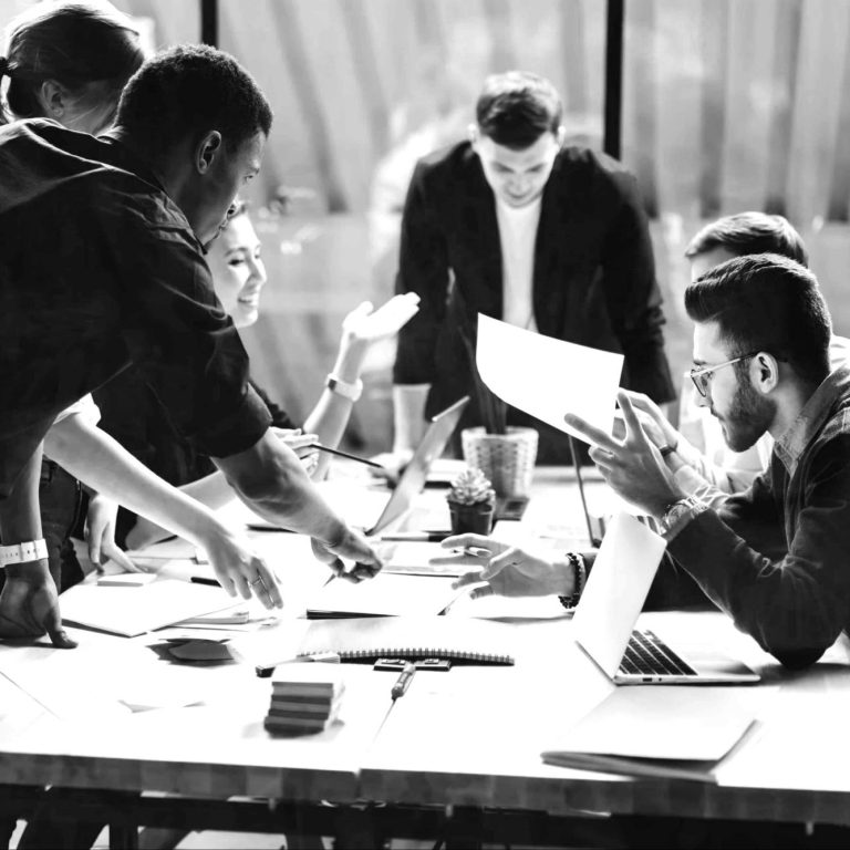 Découvrez mes ateliers inspirées de la communication non violente et de la psychologie positive. Pour des relations plus saines